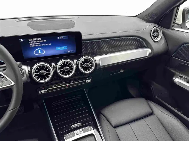 Mercedes-Benz GLB-Class — Фото автомобиля 15
