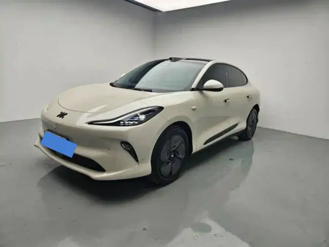 Фотография автомобиля — IM Motors LS6