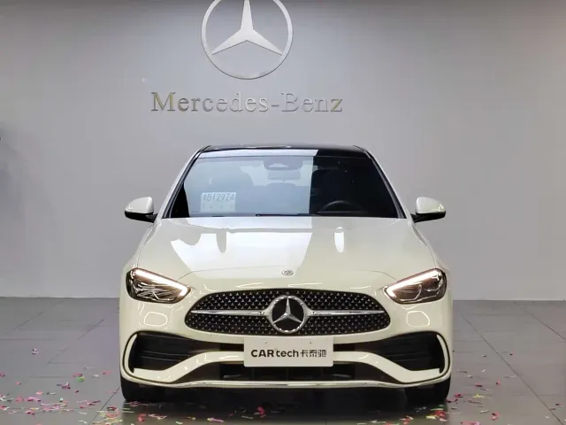 Mercedes-Benz C-Class — Фото автомобиля 2