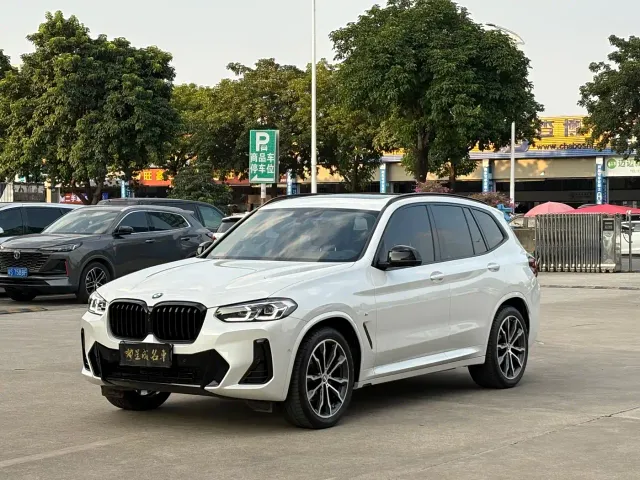 Фотография автомобиля — BMW X3