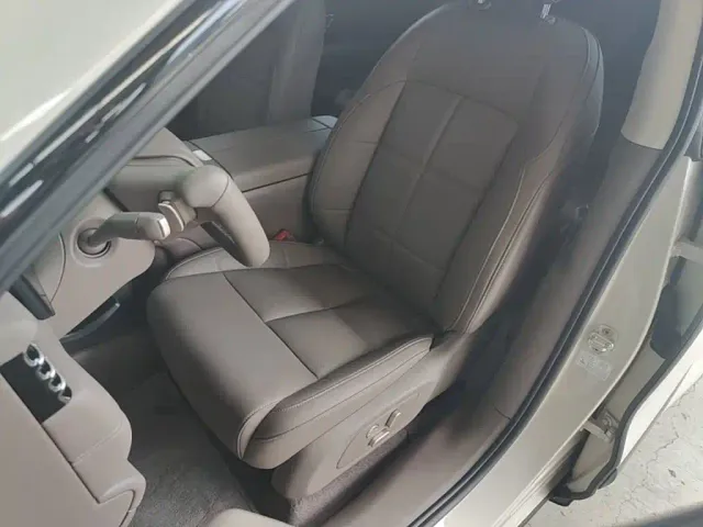 IM Motors LS6 — Фото автомобиля 14