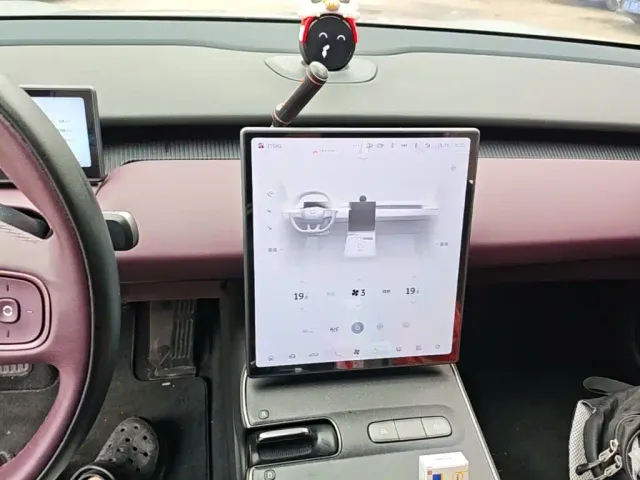 Nio ET5 Touring — Фото автомобиля 12