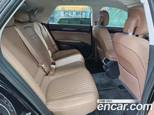 Hyundai Grandeur GN7 — Фото автомобиля 11