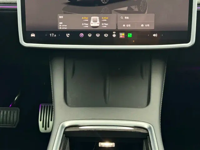 Tesla Model Y — Фото автомобиля 6