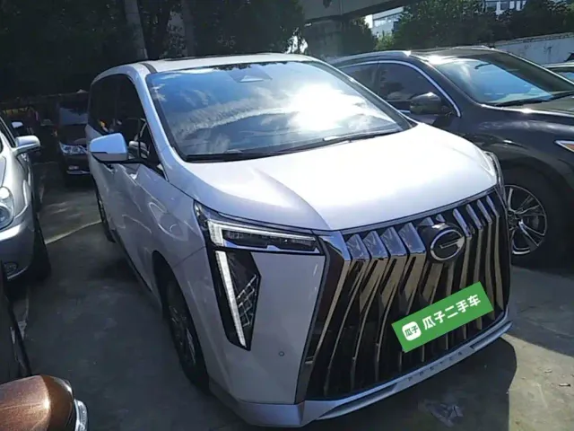 GAC Trumpchi M8 — Фото автомобиля 3