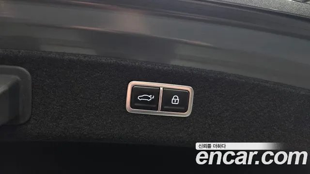 Genesis G80 Бензин 3.5 турбо AWD — Фото автомобиля 26