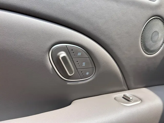 IM Motors LS6 — Фото автомобиля 12