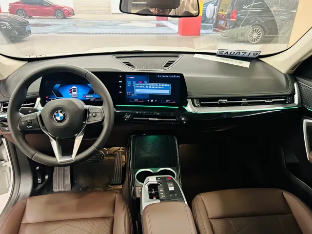 BMW X1 — Фото автомобиля 10