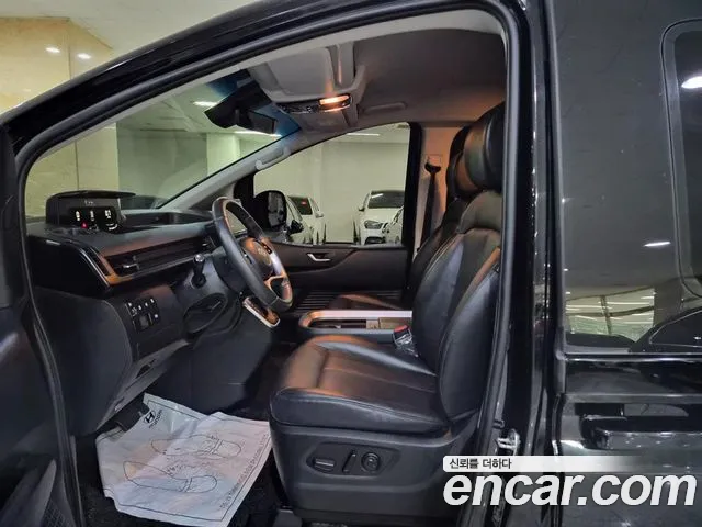 Hyundai Staria — Фото автомобиля 12