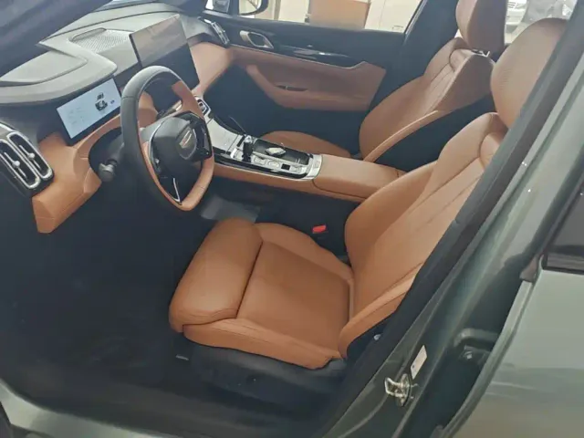 Geely Boyue L — Фото автомобиля 14