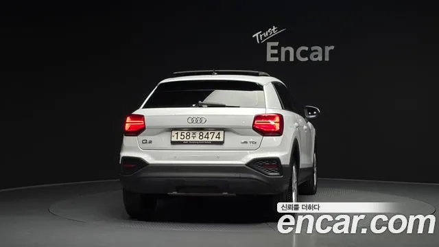 Audi Q2 — Фото автомобиля 4