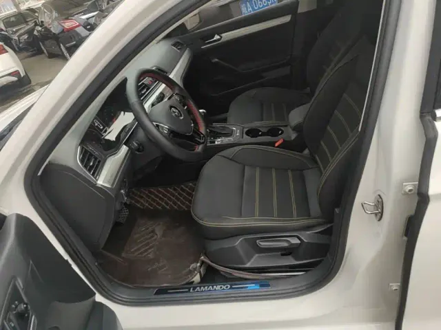 Volkswagen Lamando 2021 230TSI DSG Fashion Edition — Фото автомобиля 14