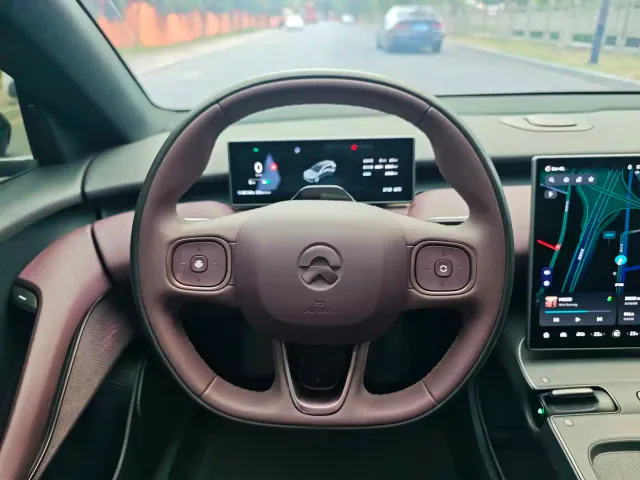 Nio ET5 Touring — Фото автомобиля 7