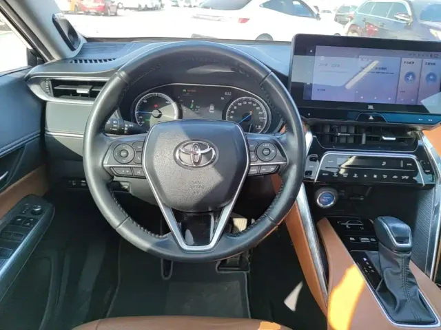 Toyota Venza — Фото автомобиля 10