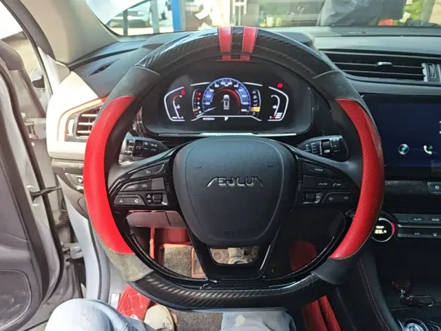 Dongfeng Fengshen AX7 — Фото автомобиля 10