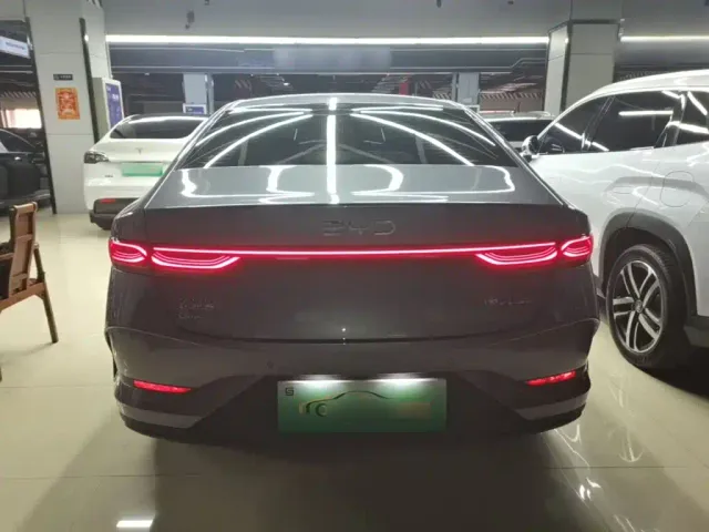 BYD Qin PLUS — Фото автомобиля 5