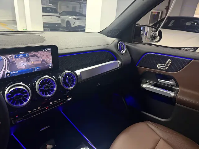 Mercedes-Benz GLB-Class — Фото автомобиля 14