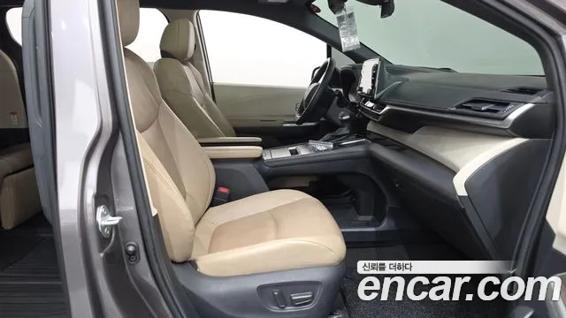 Toyota Sienna 4th Gen — Фото автомобиля 11