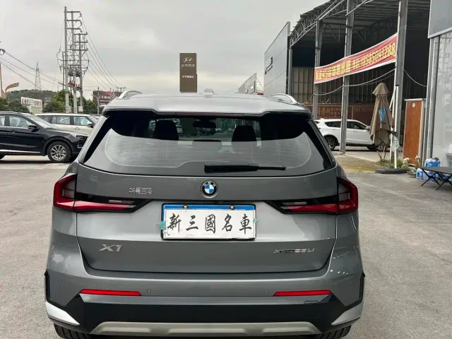 BMW X1 — Фото автомобиля 6