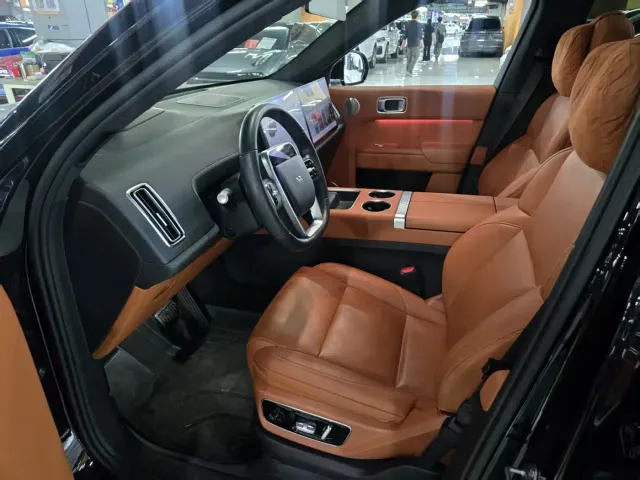 Li Auto L7 — Фото автомобиля 7