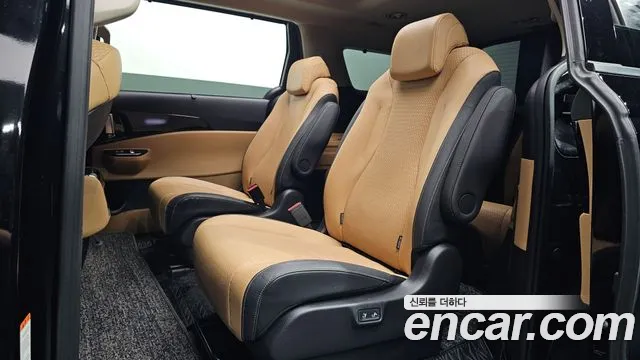 Kia Carnival 4th Gen — Фото автомобиля 27
