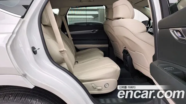 Genesis GV80 2.5T Бензин 2WD — Фото автомобиля 12
