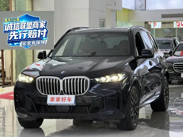 Фотография автомобиля — BMW X5