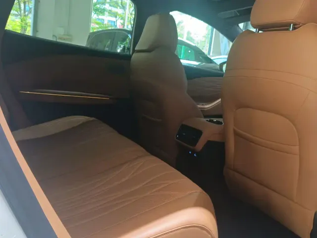 Geely Galaxy Xingyao 8 — Фото автомобиля 14