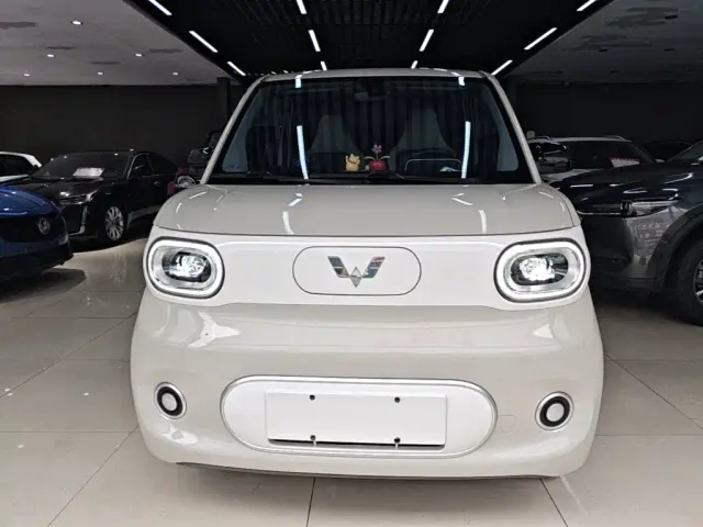 Wuling Hongguang Mini EV — Фото автомобиля 2