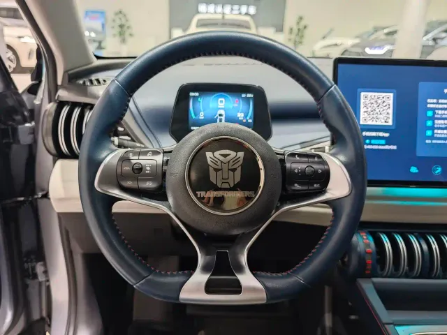 BYD Yuan PLUS — Фото автомобиля 9