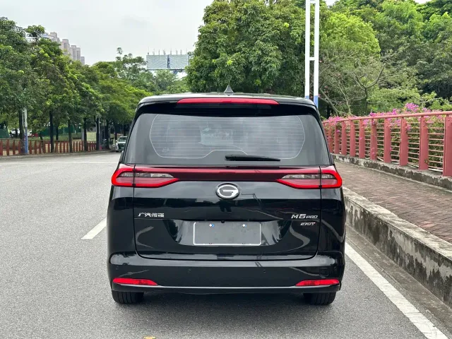 GAC Trumpchi M6 — Фото автомобиля 4
