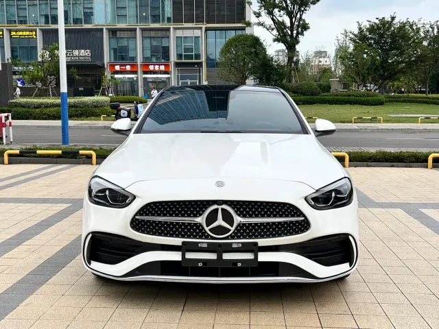 Mercedes-Benz C-Class — Фото автомобиля 2