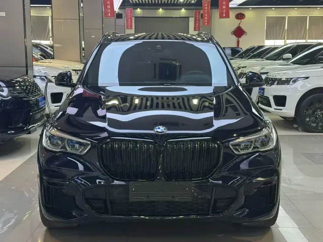 BMW X5 — Фото автомобиля 2