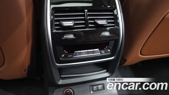 BMW X7 G07 — Фото автомобиля 25