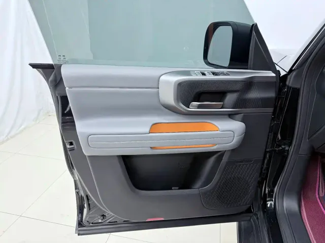 BAIC BJ40 — Фото автомобиля 17