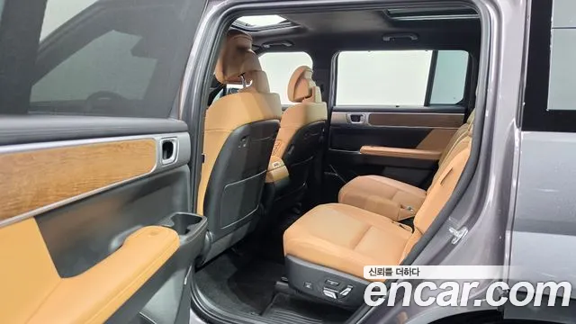 Hyundai Santa Fe MX5 — Фото автомобиля 17