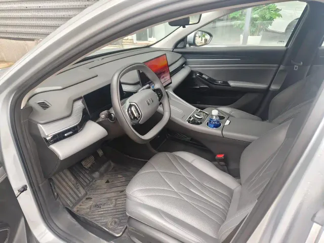 Geely Galaxy L6 — Фото автомобиля 7