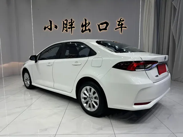 Toyota Corolla — Фото автомобиля 5