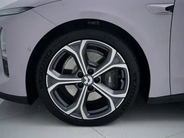 Nio ET5 Touring — Фото автомобиля 24