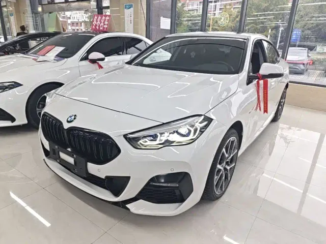 Фотография автомобиля — BMW 2 Series