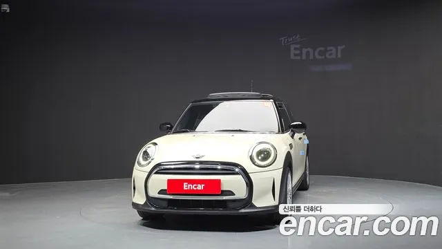 MINI Cooper — Фото автомобиля 3