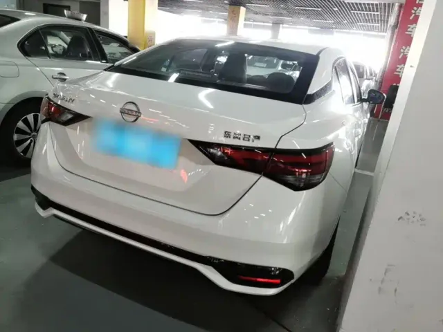 Nissan Sylphy — Фото автомобиля 6