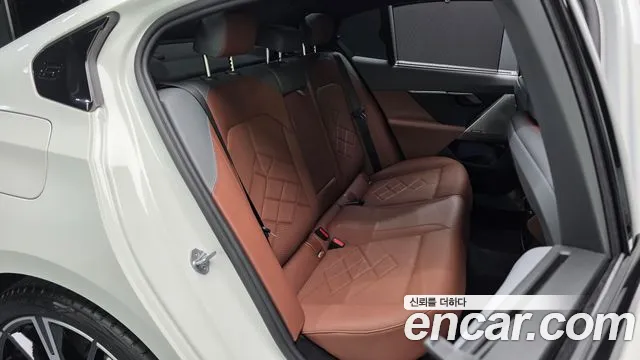 BMW 5-Series 5 серия (G60) 530i xDrive M Sport — Фото автомобиля 10