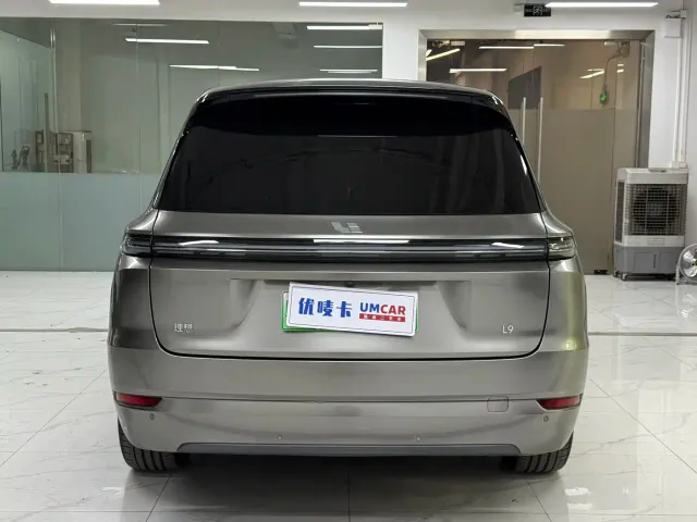 Li Auto L9 — Фото автомобиля 5
