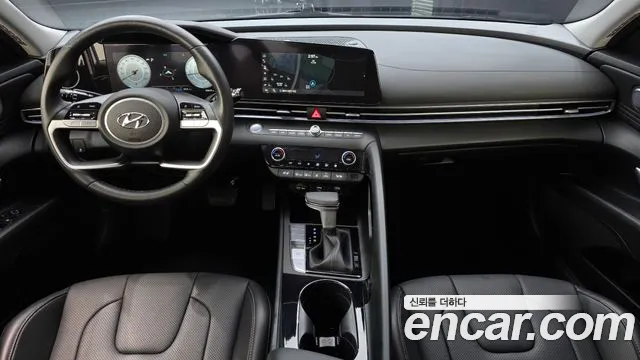 Hyundai Avante CN7 — Фото автомобиля 7