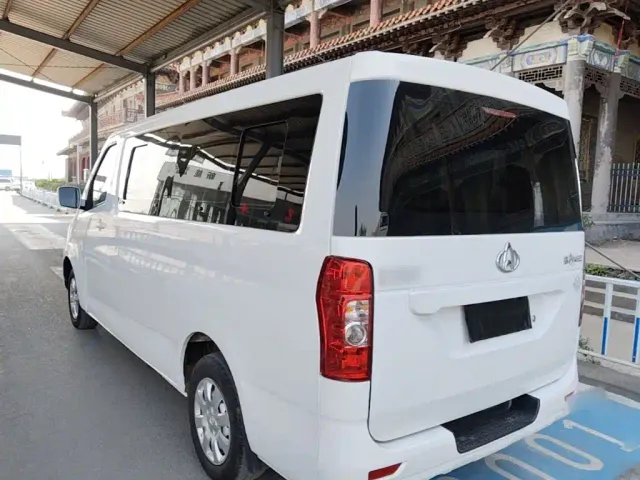 Changan Ruixing M90 — Фото автомобиля 4