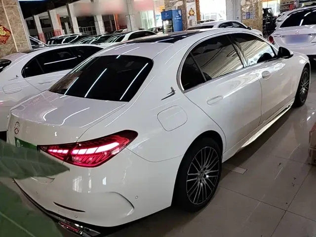 Mercedes-Benz C-Class — Фото автомобиля 6
