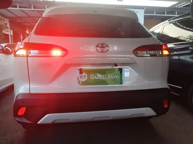 Toyota Corolla Cross — Фото автомобиля 5