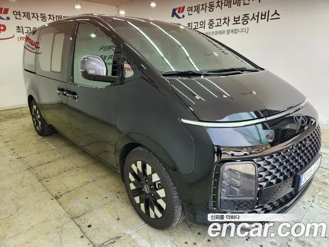 Hyundai Staria Staria 4WD Lounge 7 мест — Фото автомобиля 8