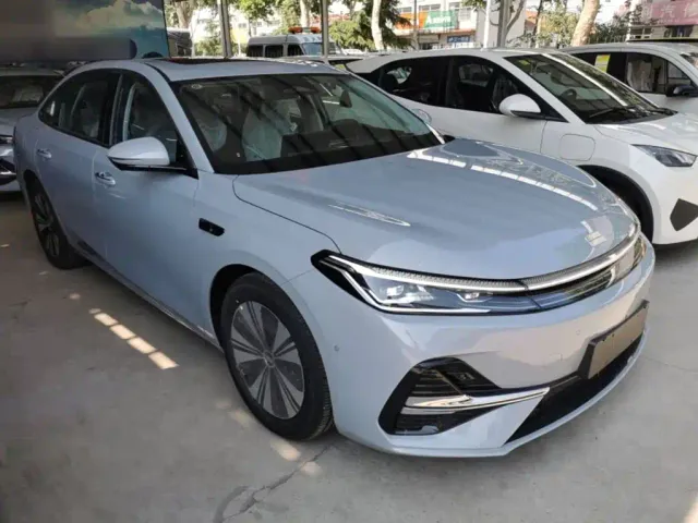 Geely Galaxy A7 — Фото автомобиля 3